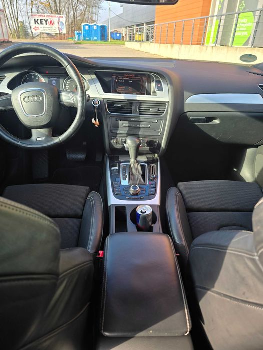 Audi a4b8 1.8T 2009r. //nowy rozrzad //b.dobry stan//dlugie oplaty