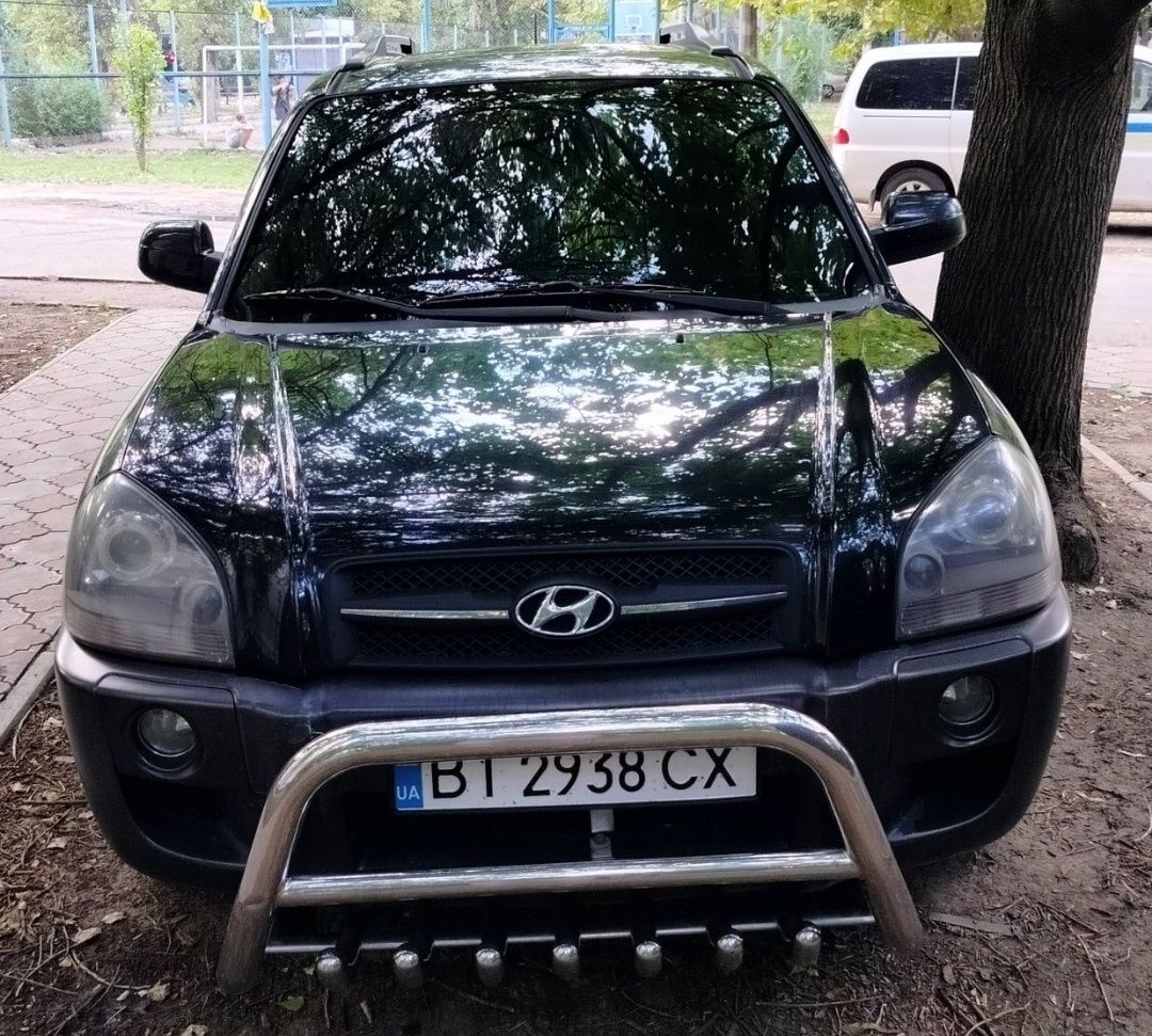 Продам Hyundai Tucson 2007 год, 2,7 AT V6 4WD Газ/бенз. Максималка.