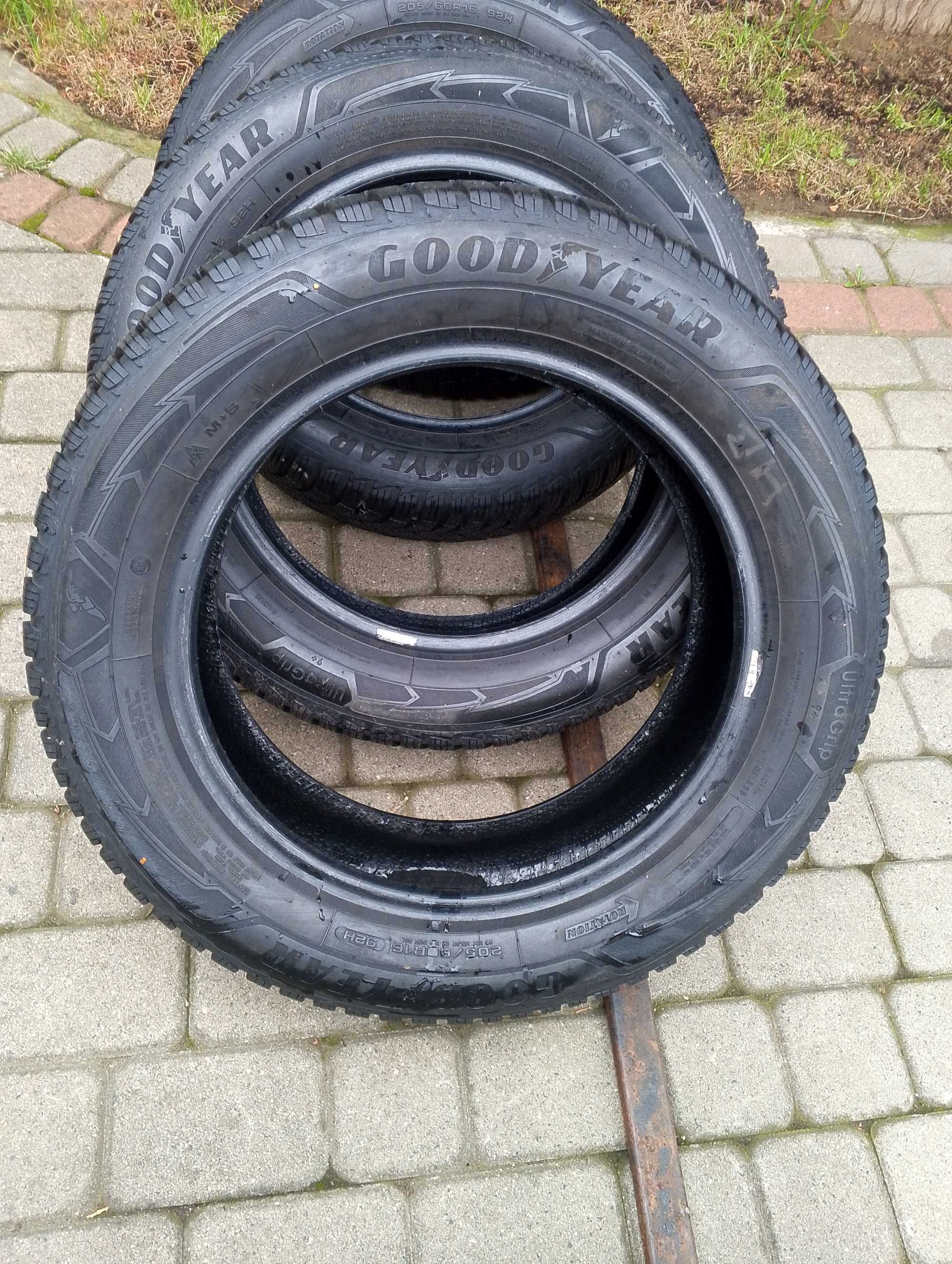 opony jak NOWE  4 szt. 205/60/16 Goodyear Ultra Grip 9