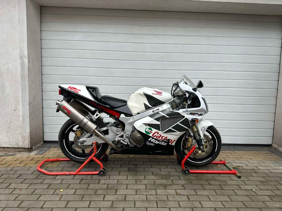 Honda VTR Sp1 Sp2 6.900km przebieg