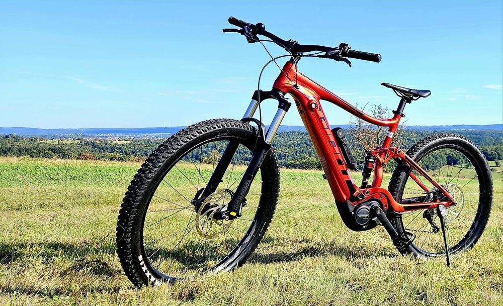 Rower elektryczny FULL Giant Stance E+ 2 e-MTB HYBRID Yamaha EBIKE