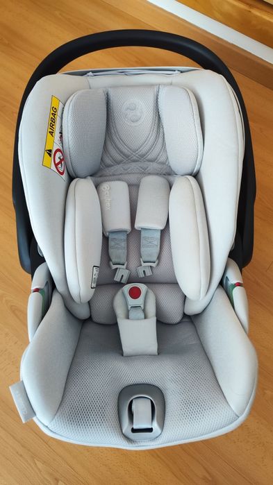 Cloud T i-Size Platinum White (Plus)