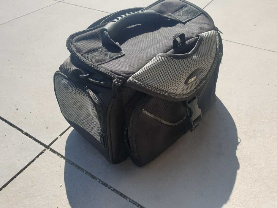 Aparat Olympus SP 570 UZ z oryginalną kartą xd 2gb