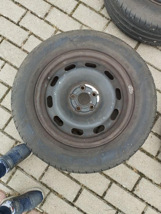 Felgi Koła Opony Fulda 5x100 R 15 195/65/15 Golf Seat  Skoda