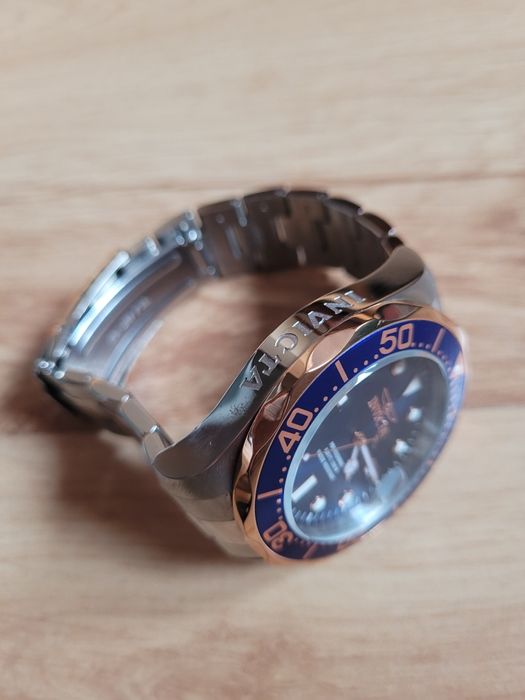 Zegarek Invicta 17554 oryginalny 47mm ładny stan