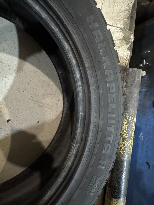 Зимова гума 245/50 R20 Nokian 4шт