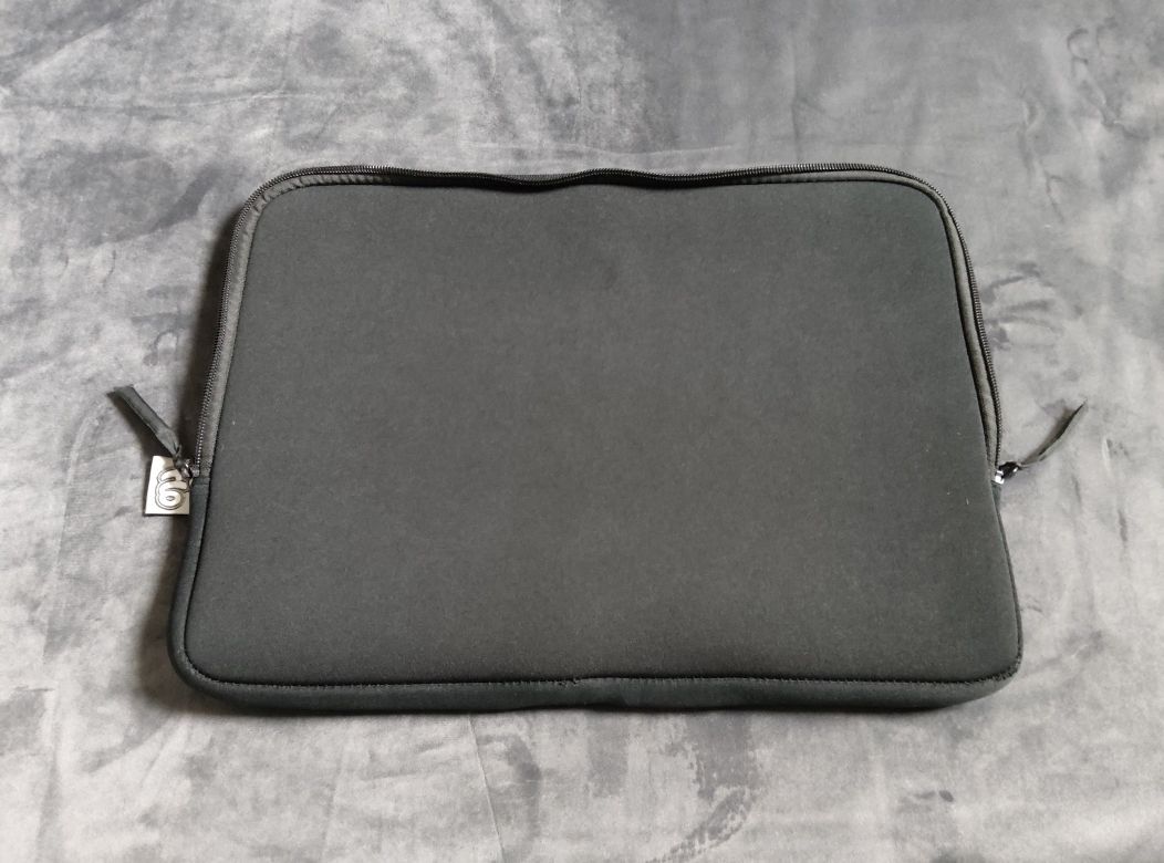 Pokrowiec / etui na laptop 15.6" FLO New York