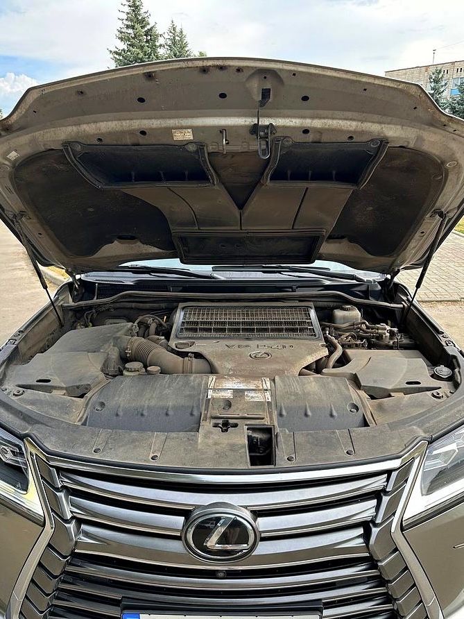 Продам Lexus LX 450