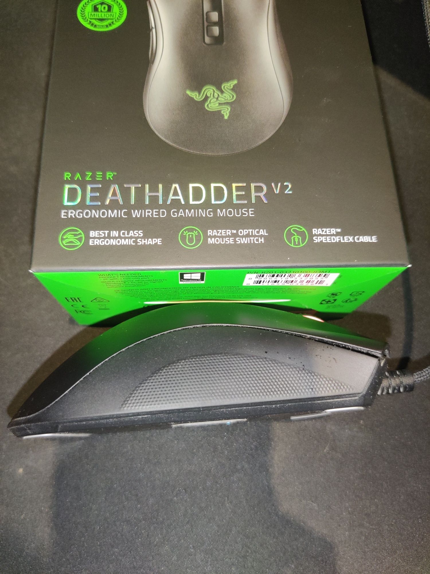 Razer Deathadder V2 - Rato Gaming RGB