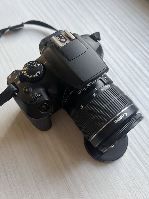 Aparat Canon EOS 1300D