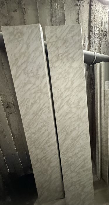 Nakladki na parapety PCV marmur