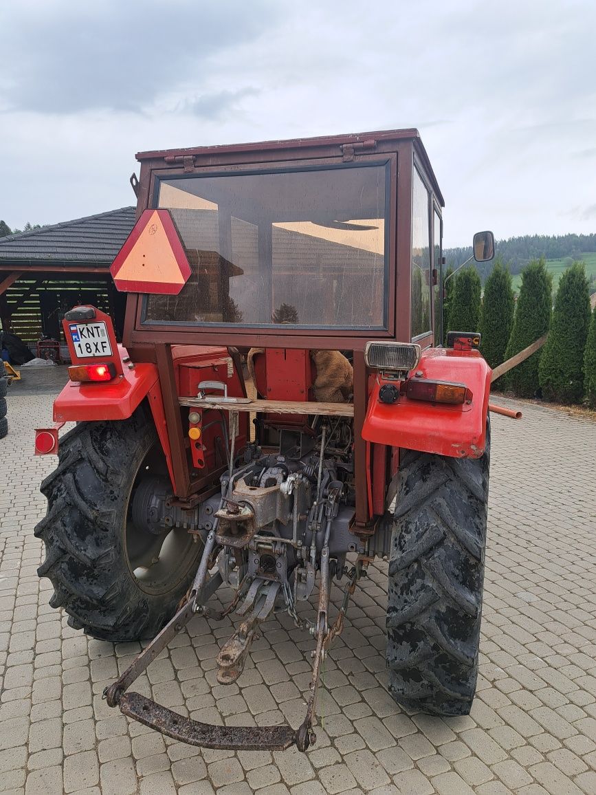 Traktor massey ferguson