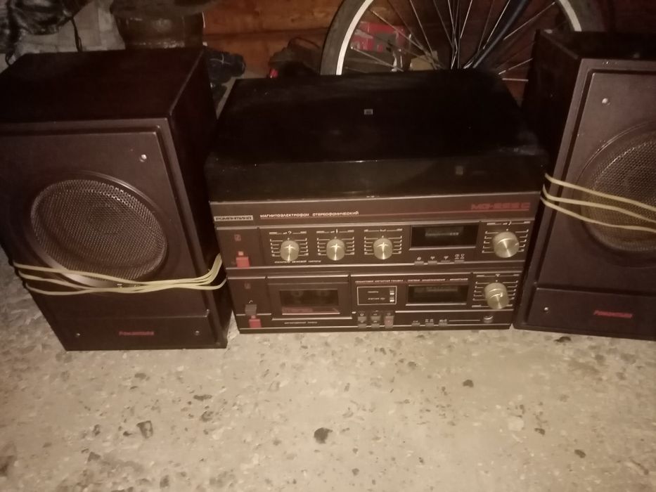 Стере магнитофон "Романтика 222"