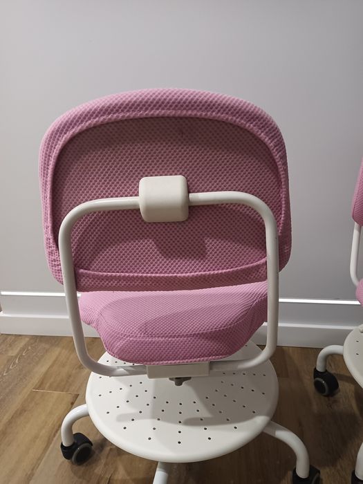 Krzesełka do biurka Ikea