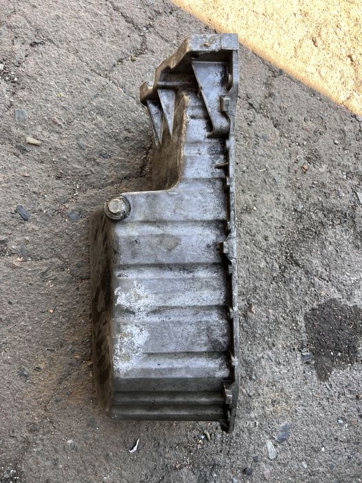 Поддон маслянныц Volkswagen Transporter t4 фольксваген транспорер