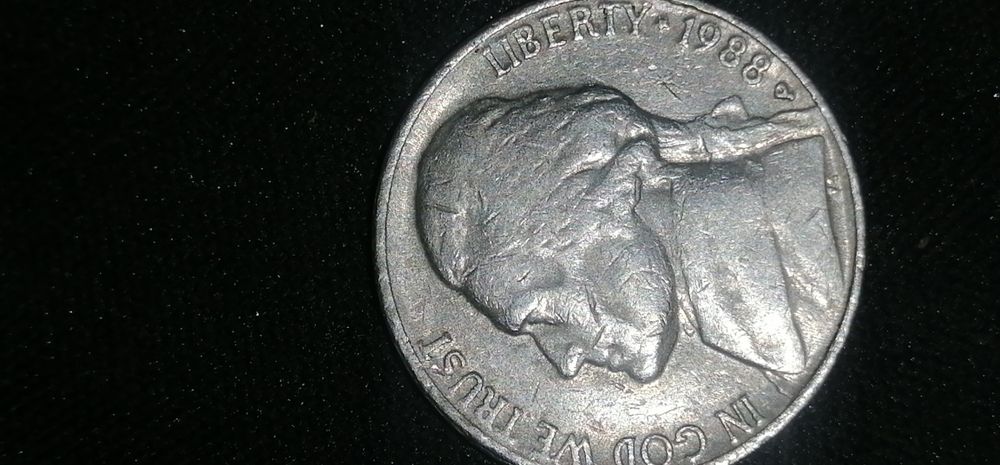 Монеты разные, разных времён.