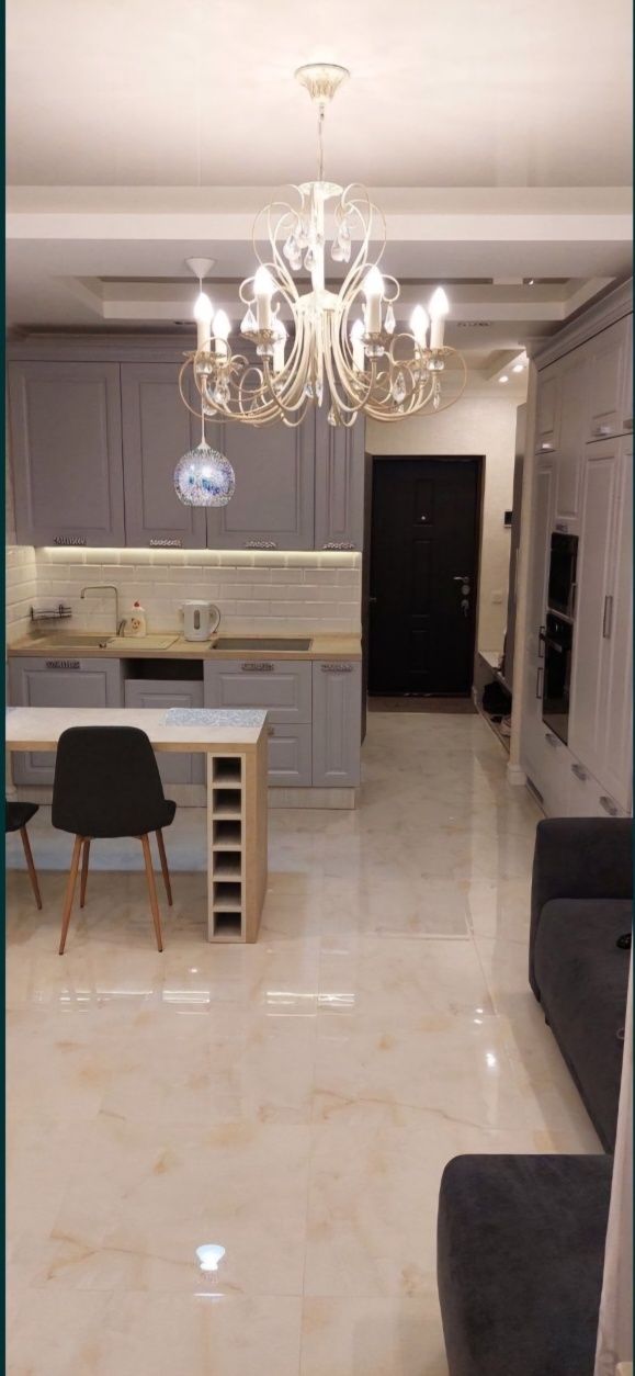 Здам подобово luxury квартиру