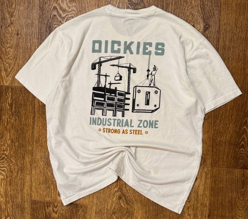 Футболка от Dickies