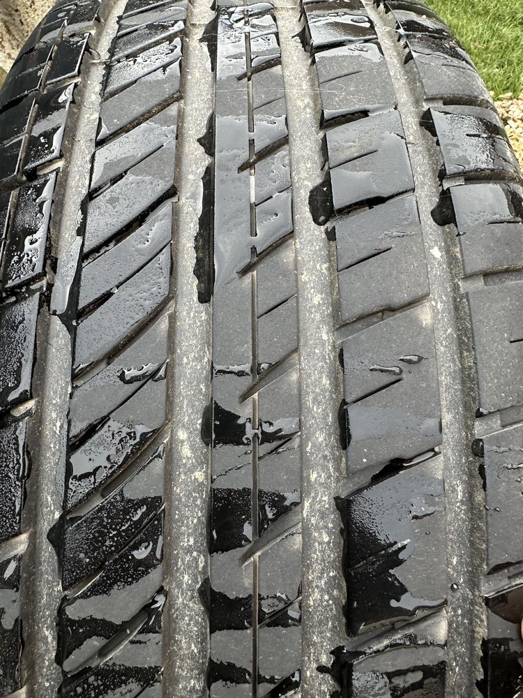 Pneu Ovation VI 386 HP 255/60 R18 112 V XL
