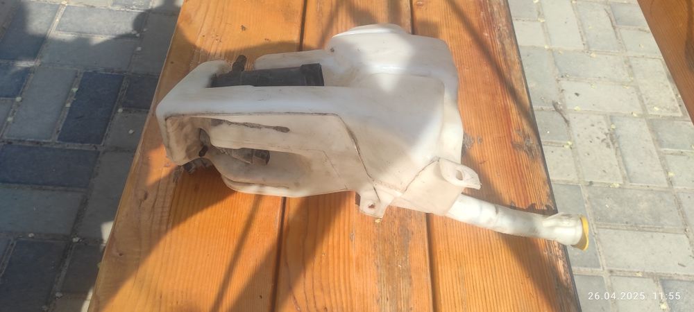 Бачок омивача Opel Vectra B