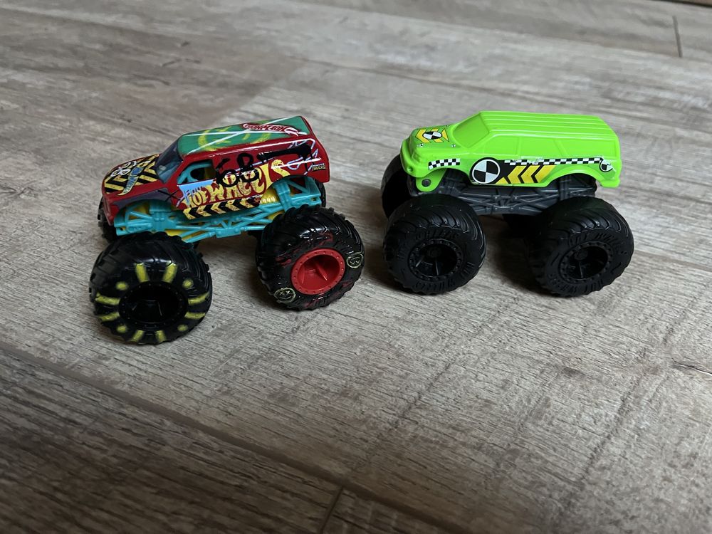 Машинки Хот Вілс Монстр Трак Monster Trucks