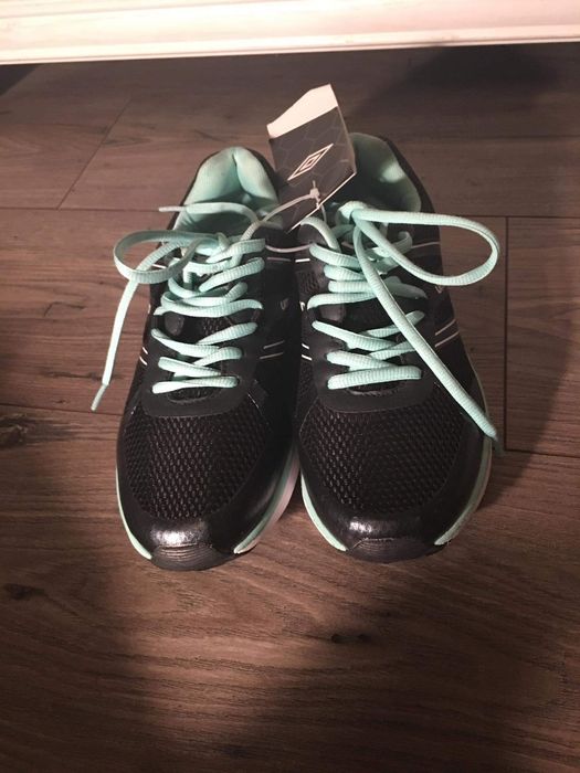 Nowe buty, adidasy damskie/męskie Umbro rozmiaru 37