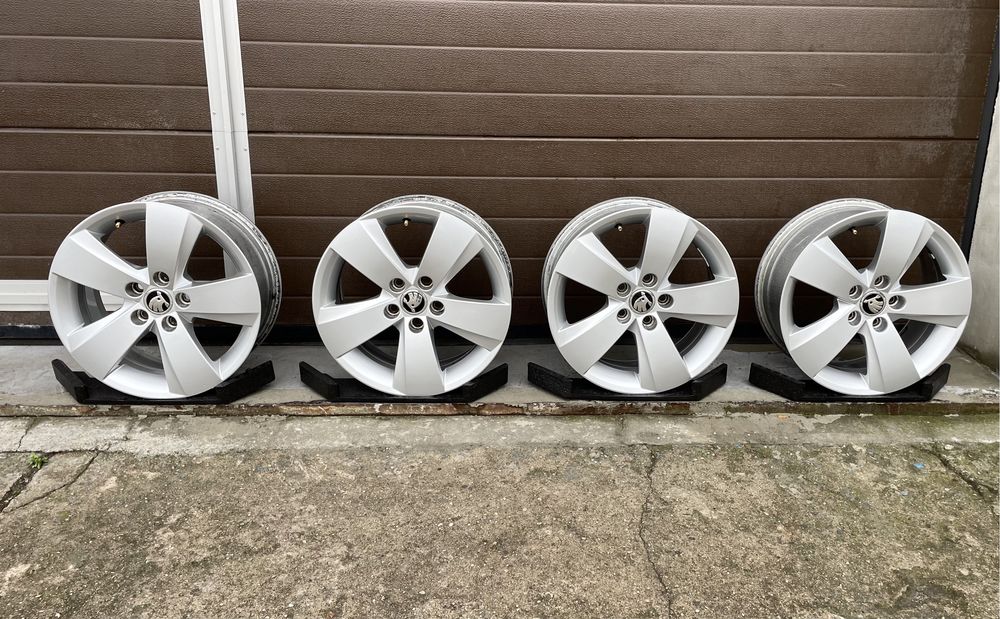 4x felgi aluminiowe 5x100 r15 et38 6,5J Alufelgi Oryginał Skoda 15”