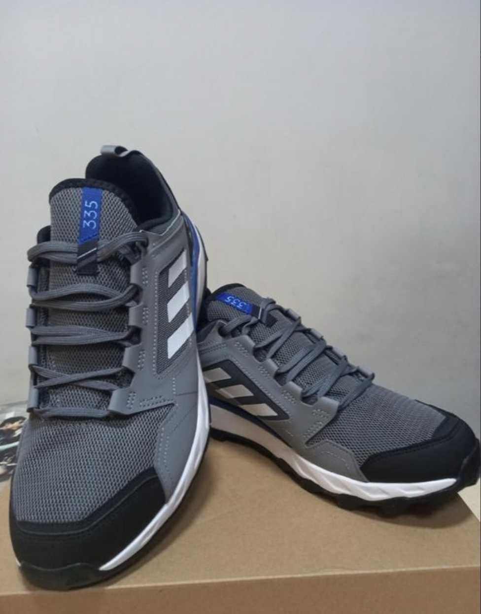 Кроссовки Adidas Terrex оригинал 41р.