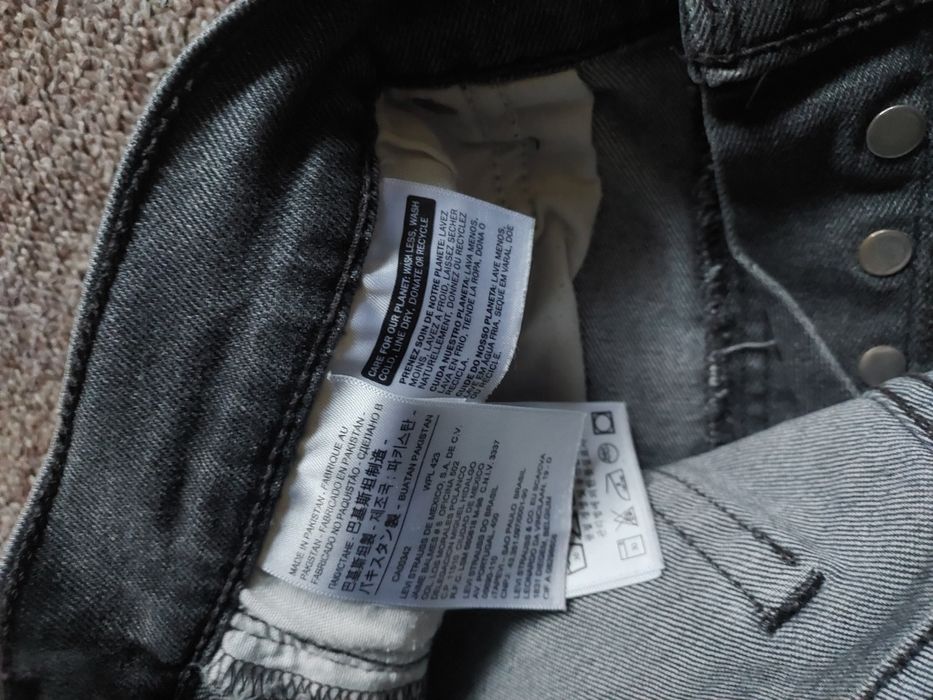 Фірмові оригінальні шорти Levi's wedgie short, 31 розмір