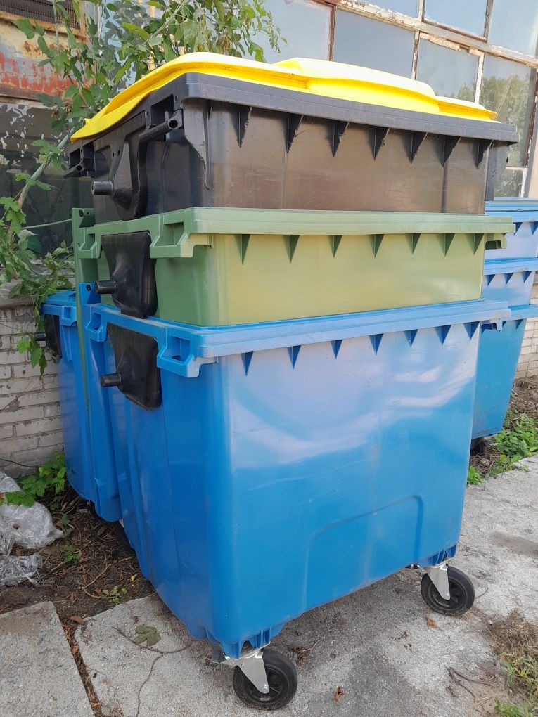 Kosz na smieci smietnik 770l