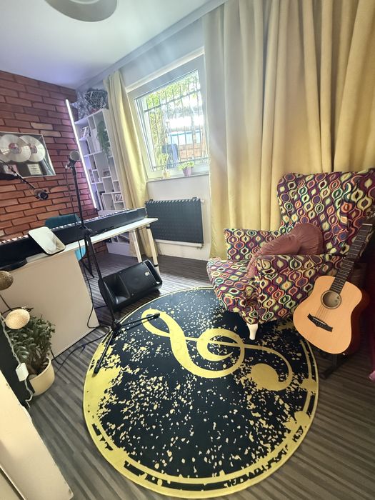 Lekcje śpiewu, nauka wokalu, emisja głosu Miss Farba Studio Gdynia