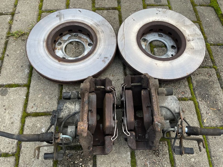 Tarcze klocki hamulcowe zacisk PRZÓD Audi Vw A4 A6 C5 PASSAT B5 288mm