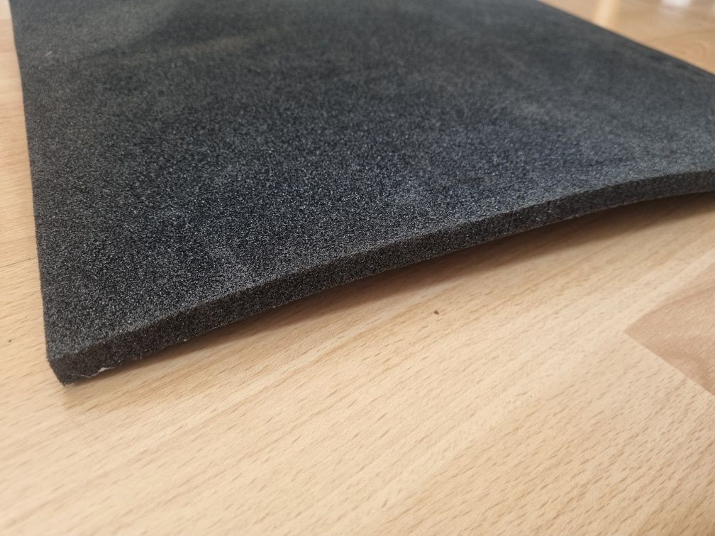 Mata izolacyjna antywstrząsową wygłuszającą pod subwoofer i nie tylko!