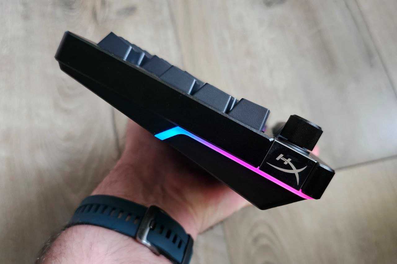 HyperX Alloy Rise 75 Wireless - геймерська бездротова клавіатура