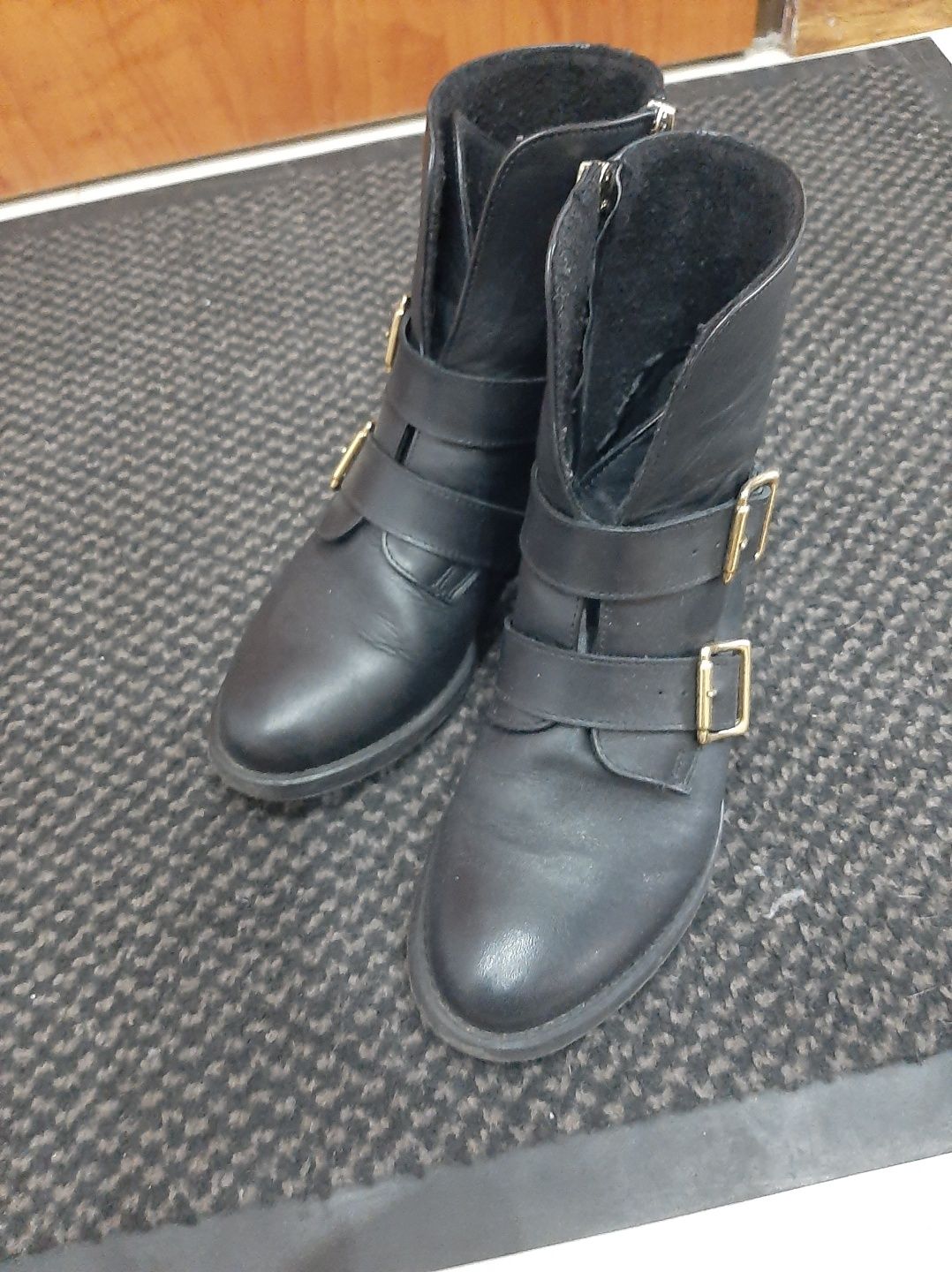 Buty skórzane Nessi rozm 37
