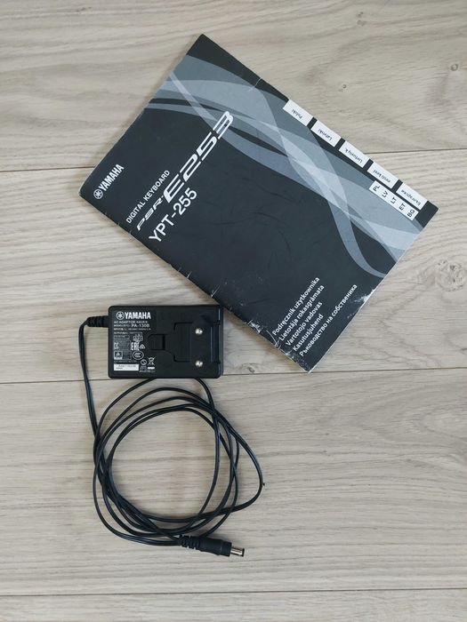 Keyboard YAMAHA YPT-255
