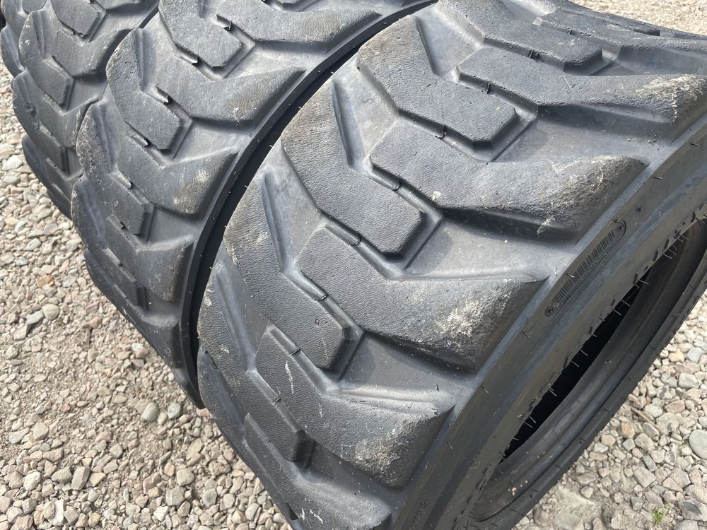 Opony do Ladowarki BobCat 12-16.5 12r16.5 12/16.5