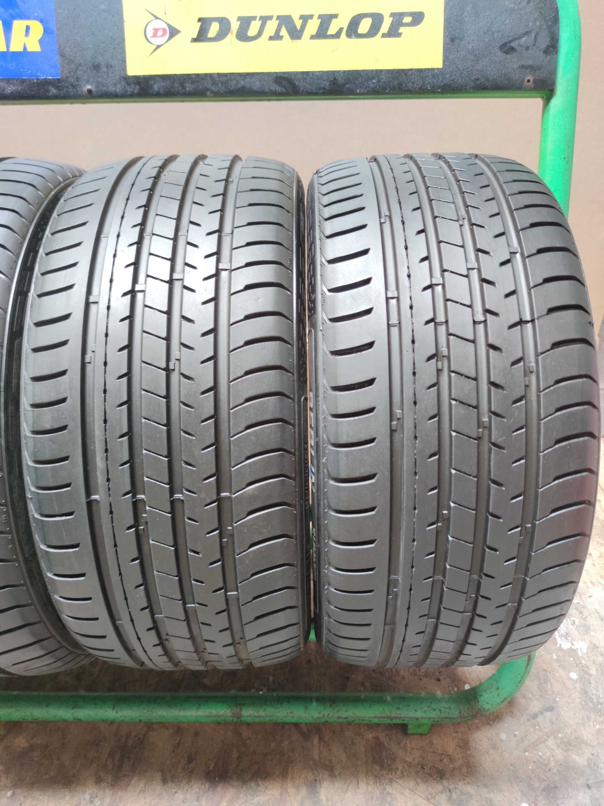 265/35  235/40 R19 98Y Berlin Tires Summer UHP1 7мм 2+2шт. Майже нові