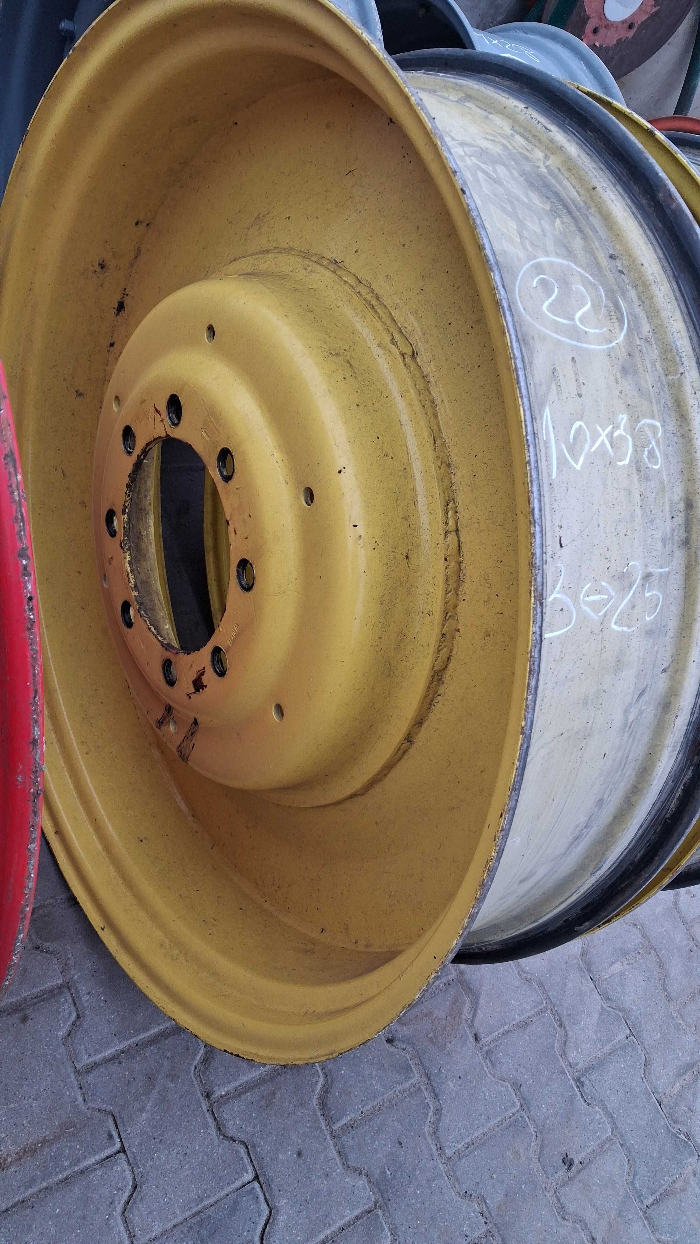 Felgi miedzyrzedowe 10x38 270/95r38 320/85r38 12.4r38 poszerzające