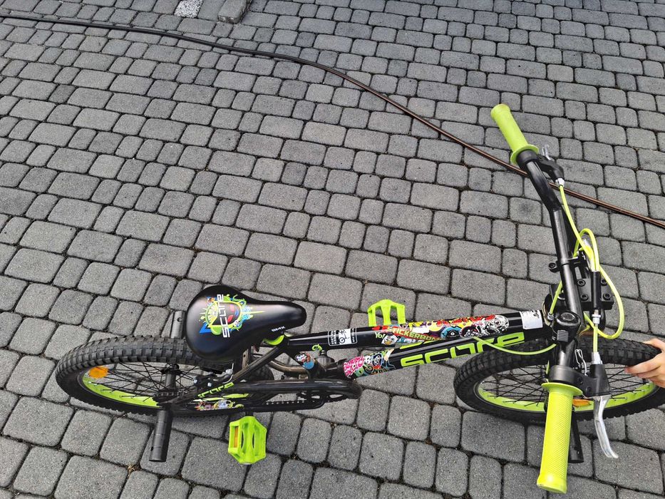 Rower BMX z pegami koła 20