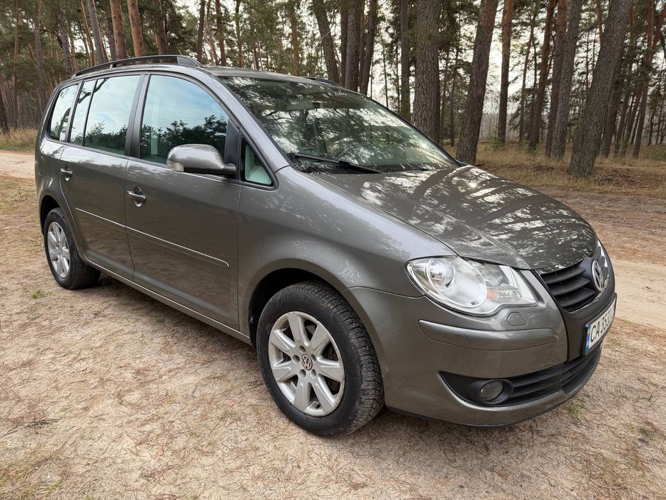 Продам Volkswagen Touran