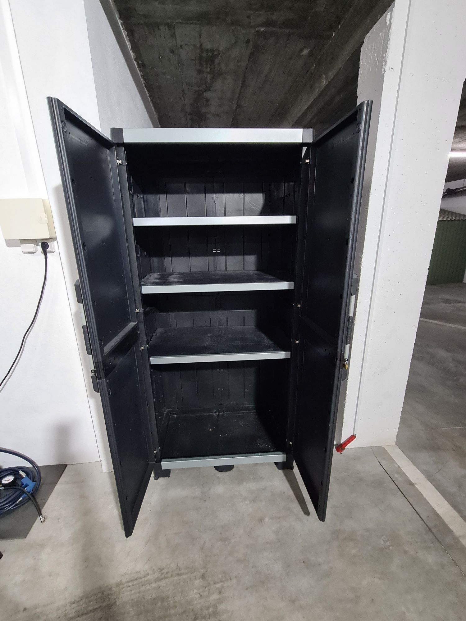 Armário de garagem