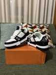 Louis Vitton Pretas