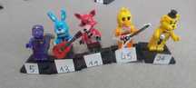 Klocki figurki FNAF five nights at freddy's pięć sztuk zostaw numer 1