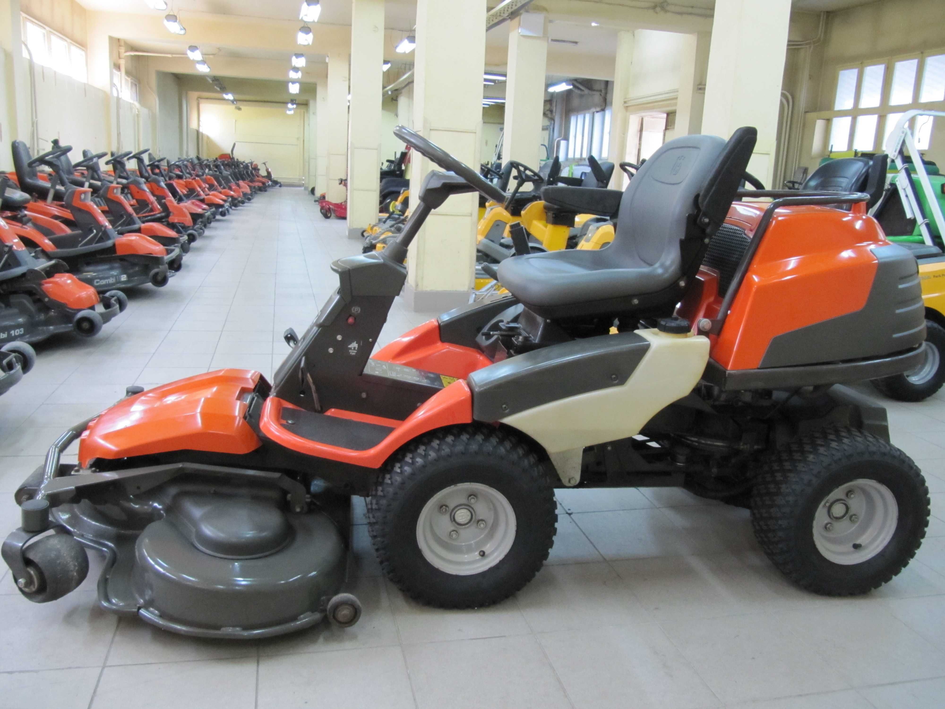 Traktorek Kosiarka Rider Husqvarna R 422Ts 4X4 2018r 440mtg