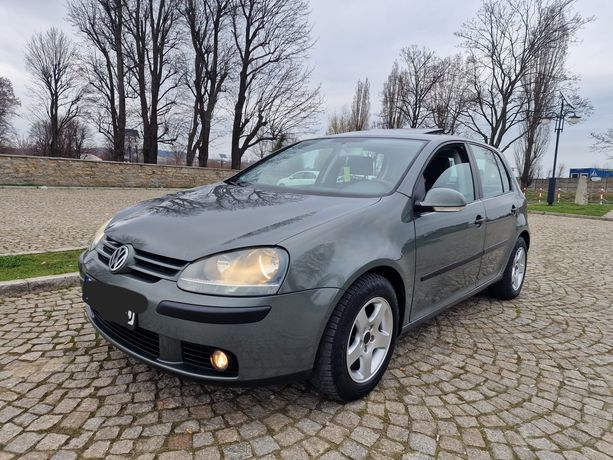 Volkswagen Golf 1.6 klima Alu zadbany