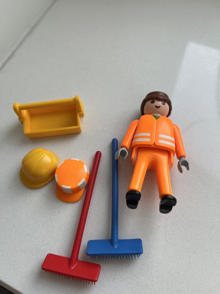 Playmobil figurka sprzątacz