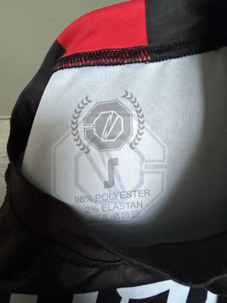 Rashguard Poundout koszulka techniczna