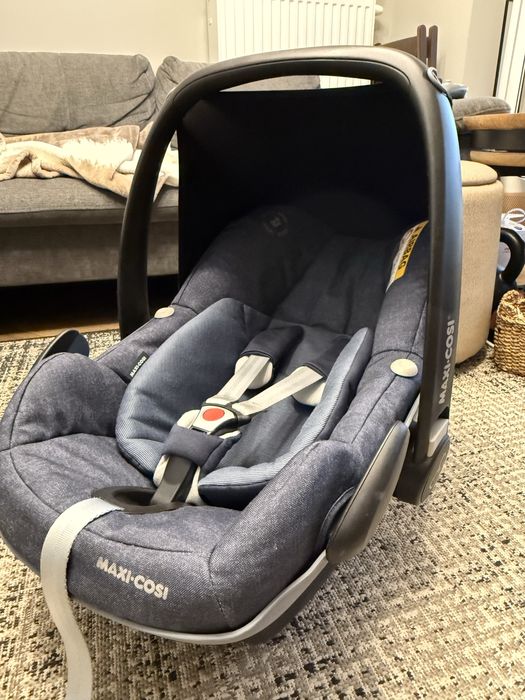 Fotelik samochodowy Maxi-Cosi Pebble Pro + baza ISOFIX 2wayFix 0-13kg