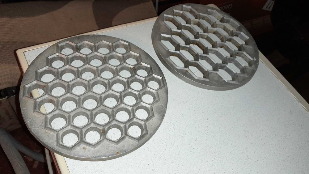 Пельменница и вареничница Ссср Пельмінниця